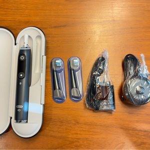 Oral-B iO Series 9 Bluetooth Rechargeable Toothbrush 7 Smart Modes BLACK